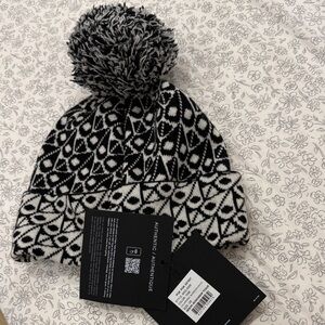 Moose Knuckles Black White Pompom Beanie Brand New